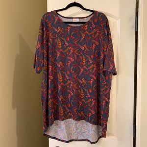LulaRoe XL shirt - Washed Never Worn